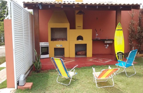 Balneario Praia do Pernambuco House | HOUSE IN GUARUJÁ DIFFERENTIATED WITH ARCHITECTURE, 300 M FROM THE BEACH. IDEAL FOR FAMILY