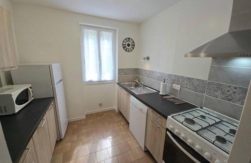 Domme Cottage | House in La Roche with Wifi and garden, 3 km from Cénac