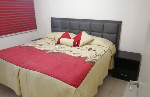 Aguascalientes House | House in private condominium