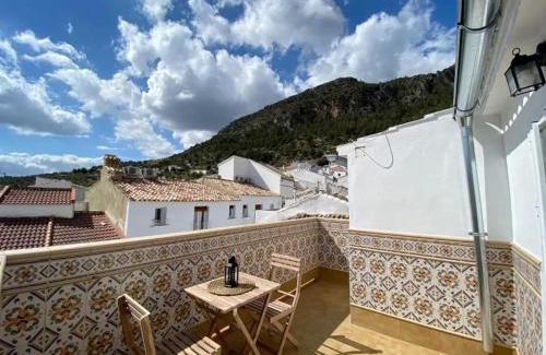 Algodonales House | House in the heart of Algodonales with terrace and mountain view