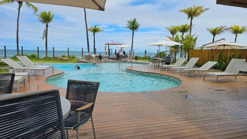 Itacimirim House | House in the Marluá condo in front of the beach