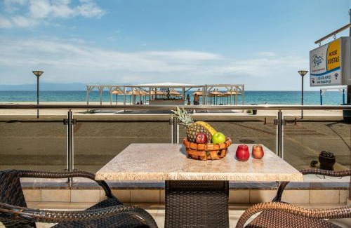 Sarti Apartment | House Kostas on the beach