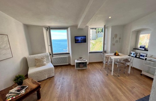 Sori Apartment | House La Dedina by Holiday World