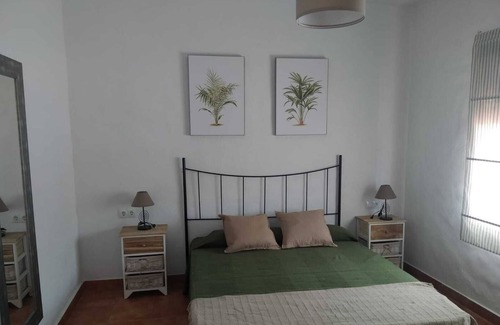 Pozo Del Camino Ski Chalet | House less than 10 minutes from Isla Cristina beach