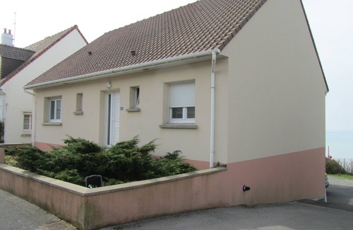 Equihen-Plage House | house located 800m from the beach