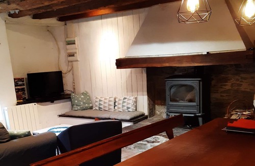 Cadeac House | House located in a village near Vallée Louron and Vallée d'Aure