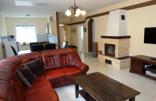 Velence Apartment | House Magnolia