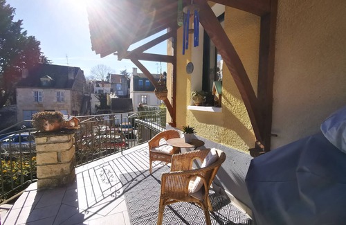 Montignac House | House Montignac Lascaux Hyper Centre with private parking and terrace