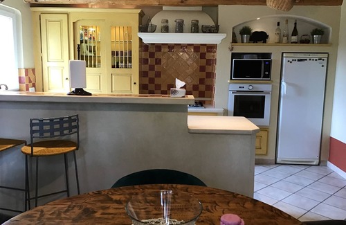 Cheval-Blanc House | HOUSE NEAR LUBERON