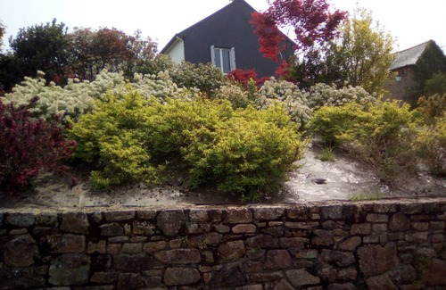 Plelo House | house near shops, small echo of the pond Mode 5 ha 15 minutes from the sea, hiking