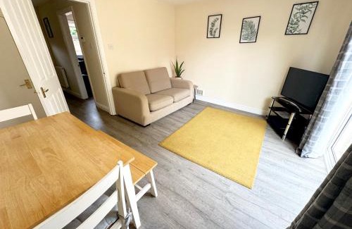 Wellington House | House number 4 Sleeps up to 4 with Smart TVs in every room
