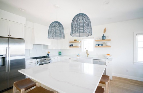 Eastward Look House | House of Blues | 8BD/4BA