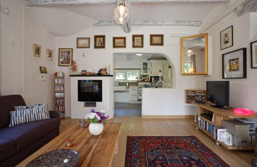 St.-Remy-de-Provence Villa | HOUSE OF 3 BEDROOMS 10 MIN WALK FROM THE CENTER OF SAINT REMY DE PROVENCE