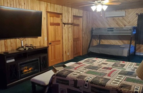 Park Falls House | House on 1900 Acre chain of lakes snowmobile and ATV trails in Northern Wi.