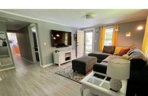 Marion House | House on the hill