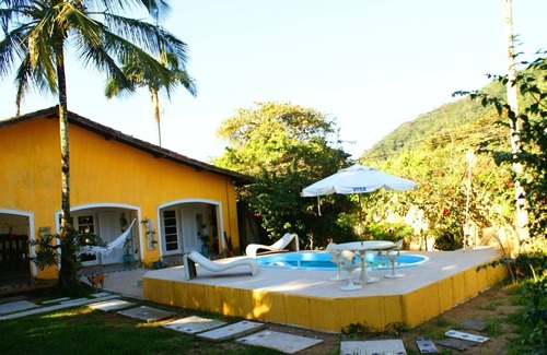 Guaiuba House | House on the Sand Guaiúba - 30m from the Beach | Guarujá/SP