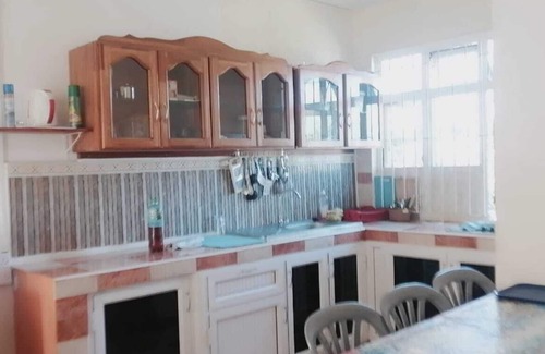Grand-Baie House | House/PRIVATE POOL , wifi, jacuzzi/spa ,alarm, canal+ near sea