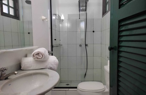 Pontal House | House privileged location, swimming pool, parking, 150 mt from Paraty Historic Center