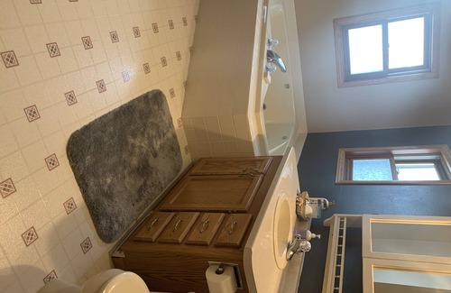 Pickett House | House Rental for EAA