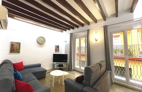 Triana House | House - Rooftop&HOT TUB -StayInSeville 1614ft² 5Be