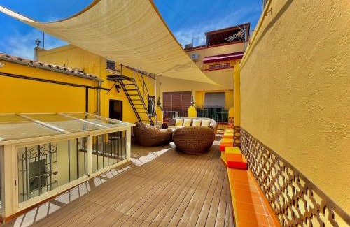 Triana Villa | House -Rooftop&Jacuzzi -StayInSeville