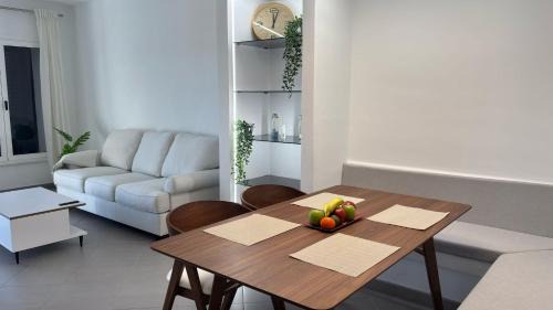 Puerto Calero Apartment | House Ruby