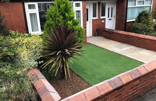 Lytham St. Anne's House | House - Sleeps 5 - Pet friendly - Garden - Parking
