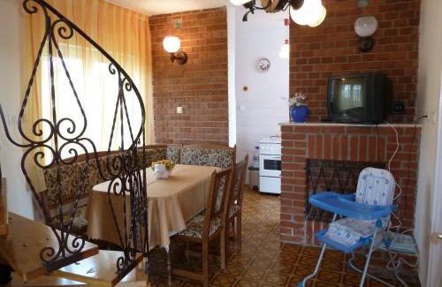 Vonyarcvashegy House | House Sophie