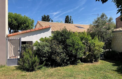 La Rochelle House | House, south terrace, beautiful view, near beach, parks and downtown