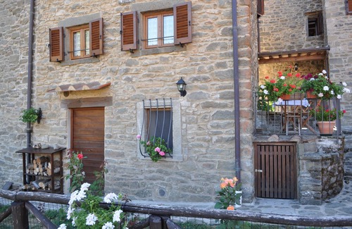 Raggiolo House | House/Villa - Ortignano-RaggioloHouse with garden (Florance and Arezzo)