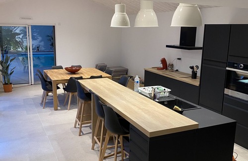 Saint-Jean-de-Monts House | House, villa with indoor swimming pool heated to 31° all year round