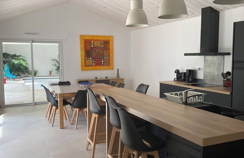Saint-Jean-de-Monts House | House, villa with indoor swimming pool heated to 31° all year round