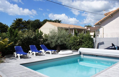 Saint-Brevin-l'Ocean House | HOUSE with heated pool, beach and shops on foot