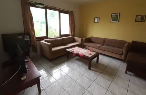 Itagua House | House with 4 Bedrooms and Barbecue Itaguá (Ubatuba)