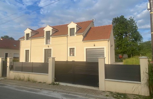 Jossigny House | House with 6 bedrooms and 4 bathrooms 15 min from Disney and 30 min from Paris