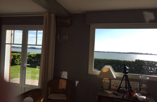 Asserac House | House with exceptional view, direct access to the beach, 12 people