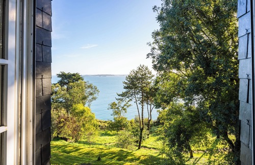 Saint-Cast-le-Guildo House | House with unique sea view - quiet - sleeps 6