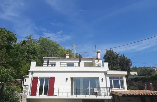 Saint-Jeannet House | House with pool in St Jeannet