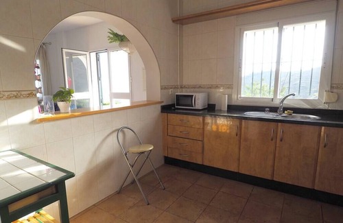 Arenas Ski Chalet | House with Private Pool (Herrera)