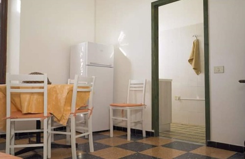 Piombino Apartment | House with sea view in Piombino