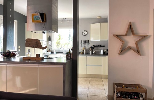 Velaux House | House with swimming pool and Clim for 6 people - near Aix en Pce and Marseille.