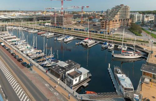 Ostend City Centre Boat Rental | Houseboat-Oostende