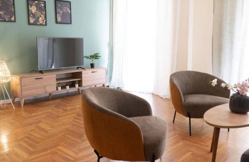 Thessaloniki Apartment | Houseloft Harmony Gardens