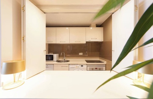 Cuatro Caminos Apartment | Housing Orense by Sharing Co I
