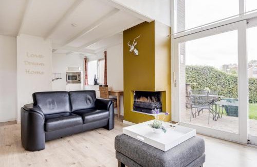 Zwiggelte House | Houtsnip I Vakantiehuis met Tuin en Openhaard