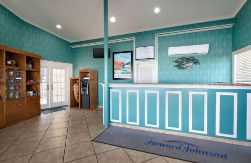 Ocean City Hotel | Howard Johnson by Wyndham Ocean City Oceanfront