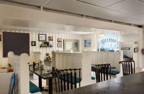 Ocean City Hotel | Howard Johnson by Wyndham Ocean City Oceanfront