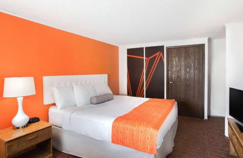 Wilmington Hotel | Howard Johnson by Wyndham Wilmington