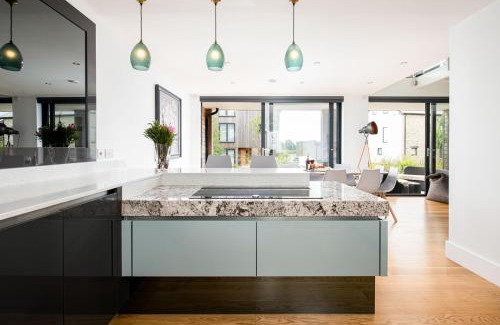 Holworth House | Howard Lodge BV27 Silverlake Dorset