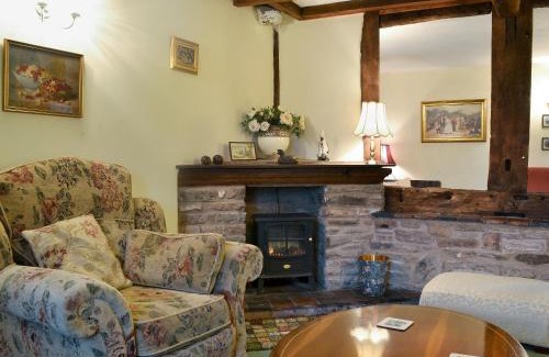 Leominster House | Howards End